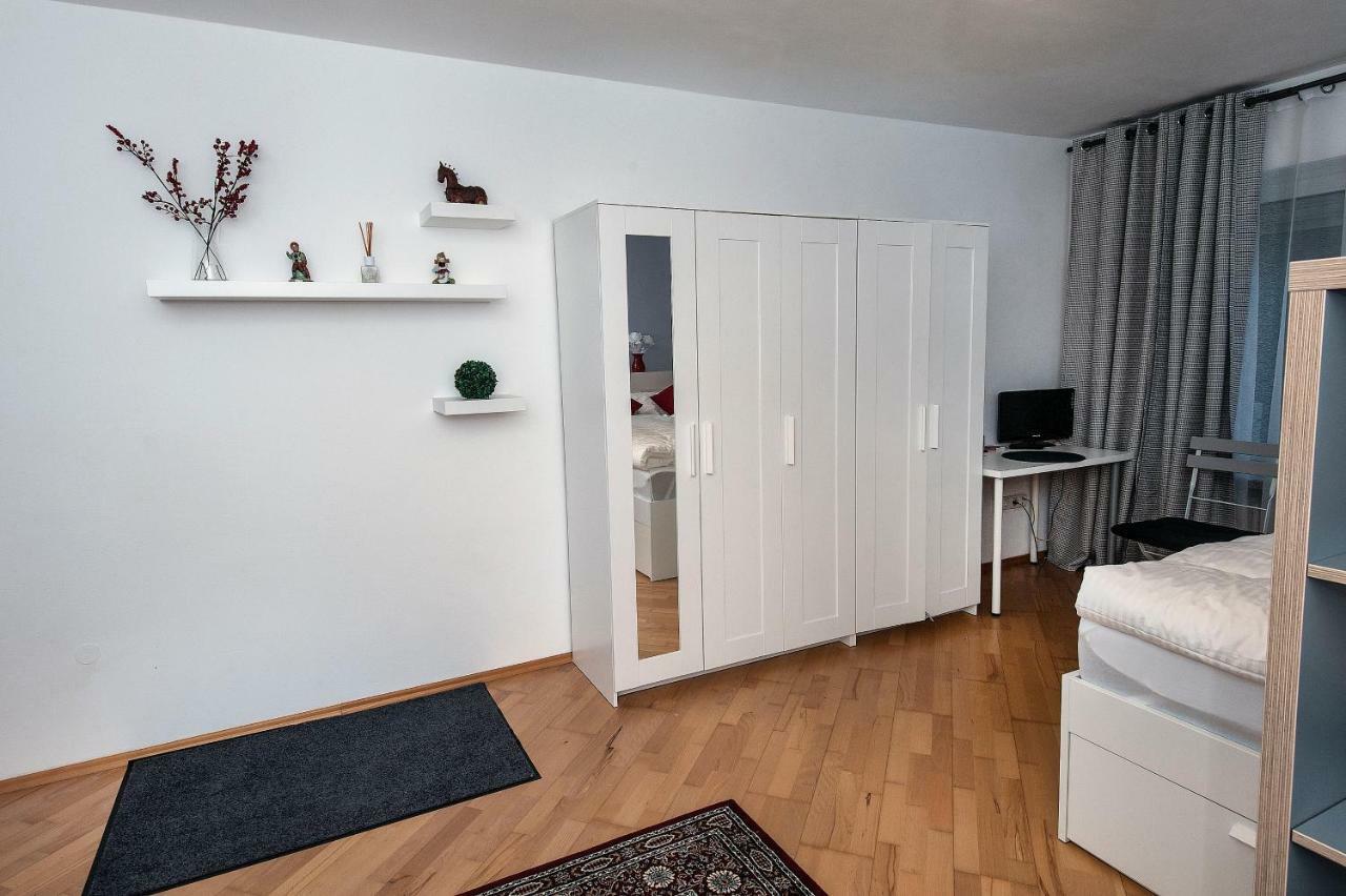 Lovely Studio In Augsburgo Exterior foto